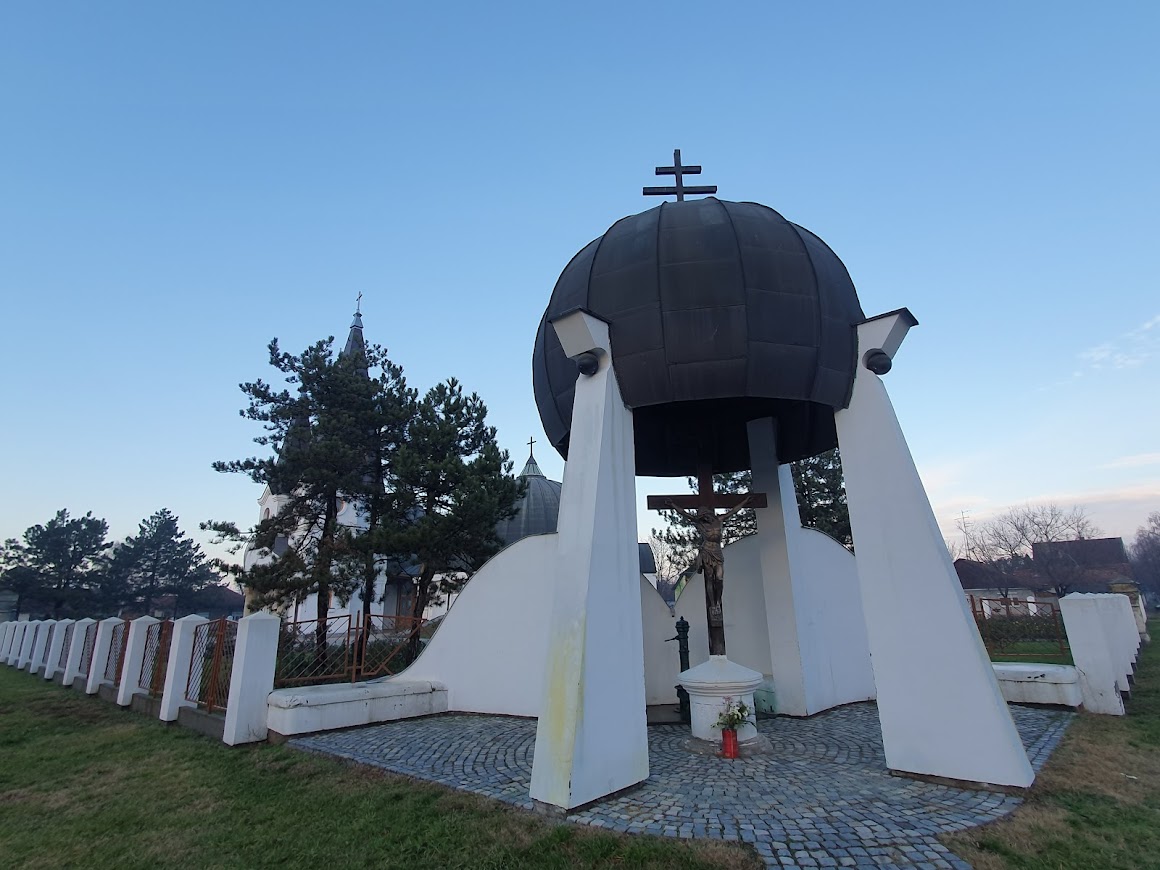 "NAJMLAĐA" SENĆANSKA BOGOMOLJE: Crkva Mala Sveta Tereza