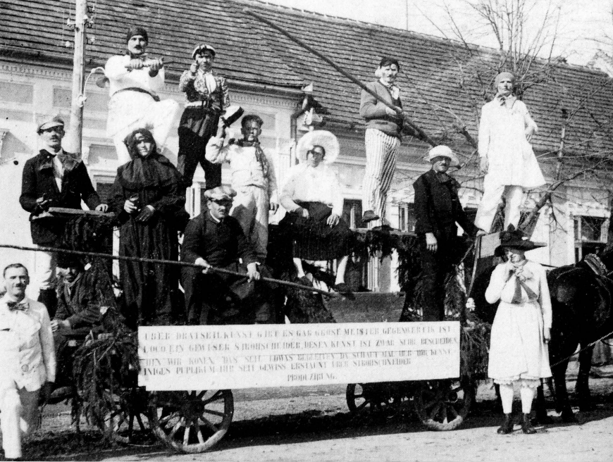 RASKOŠNA TRADICIJA: Karnevalska kolica iz 1931.