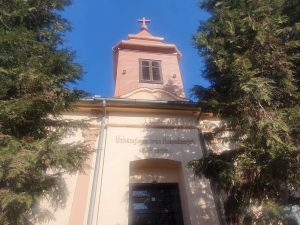 OVDE SLUŽBU OBAVLJA - SVEŠTENICA: Slovačka evangelističa crkva