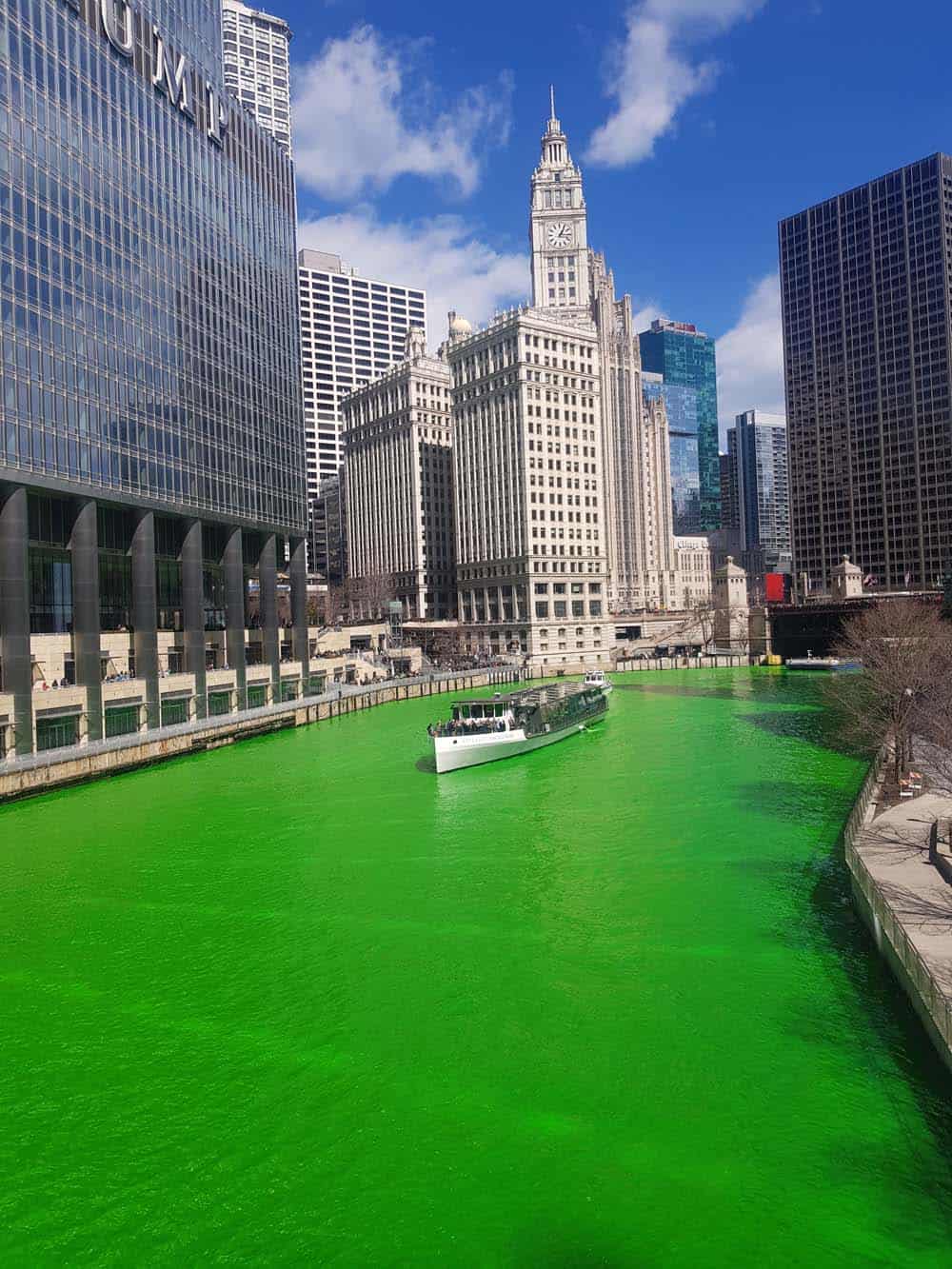 Ökologisch gefärbter Fluss: Chicago am St. Patrick's Day