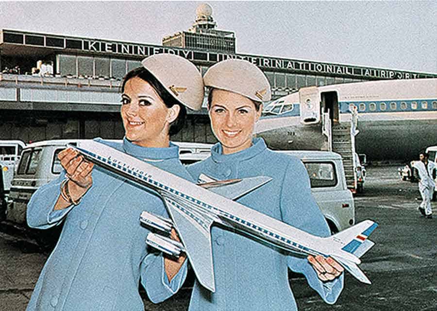 "MI SMO NAJSPORIJI, ALI I NAJJEFTINIJI": Stjuardese Islandik erlajnsa na aerodromu JFK u Njujorku