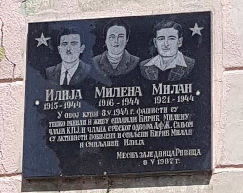 ŽIVI SPALJENI: Spomen ploča ubijenim partizanima u Rivici