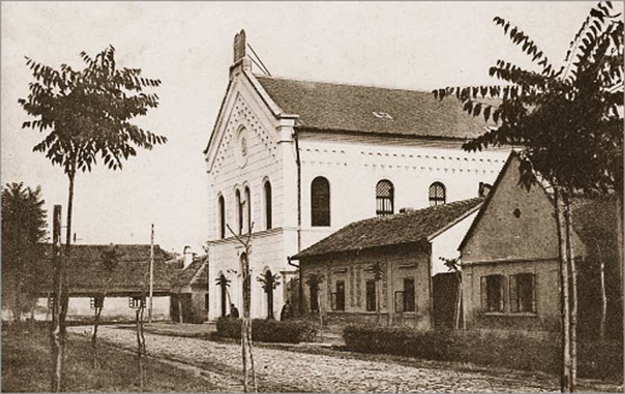 Zgrada sinagoge u Somboru: Početkom 20. veka i danas