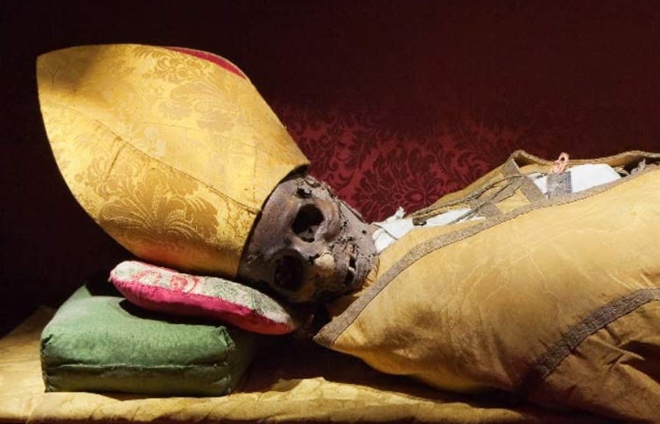 SVETSKA ATRAKCIJA: Mumije u crkvi u Vodnjanu