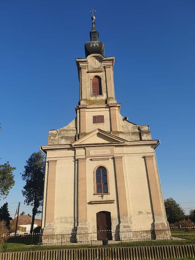  IZGRAĐENA NA KRUŽNOM TOKU: Pravoslavna crkva u Ostojićevu