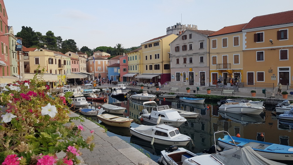Gradska marina Velom Lošinju